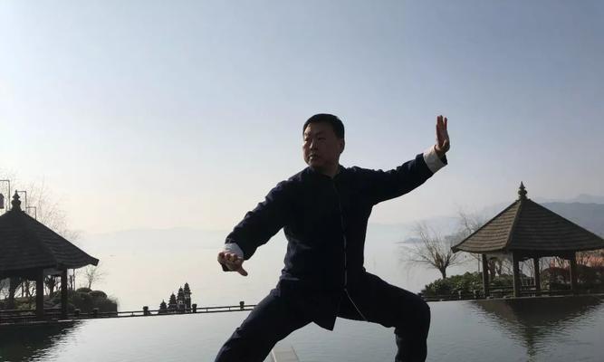 动静之间（一个人的成长）