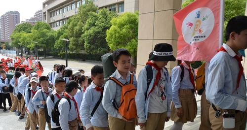 青春无彩排，舞台有遗憾（少年与演出之间的故事）