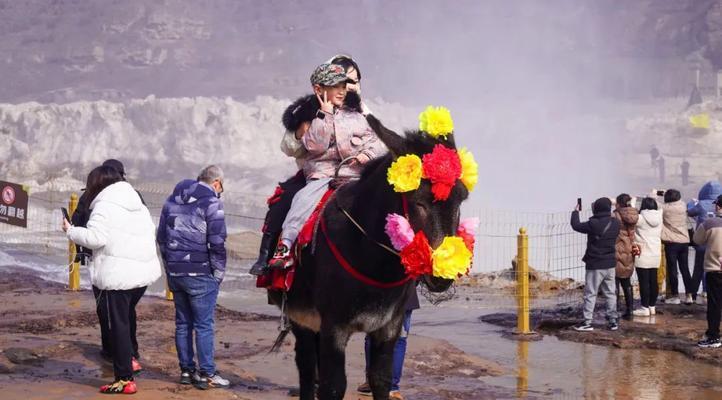 海与山之间的奇遇(一场穿越时空的旅程)