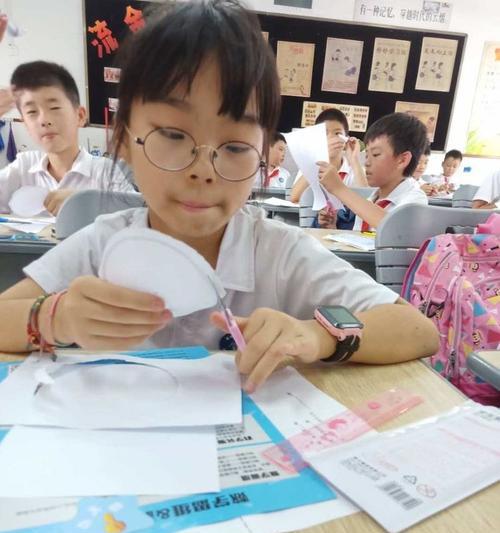 以无穷乐趣为动力，探索科学世界（一个科技创新家的奋斗历程）